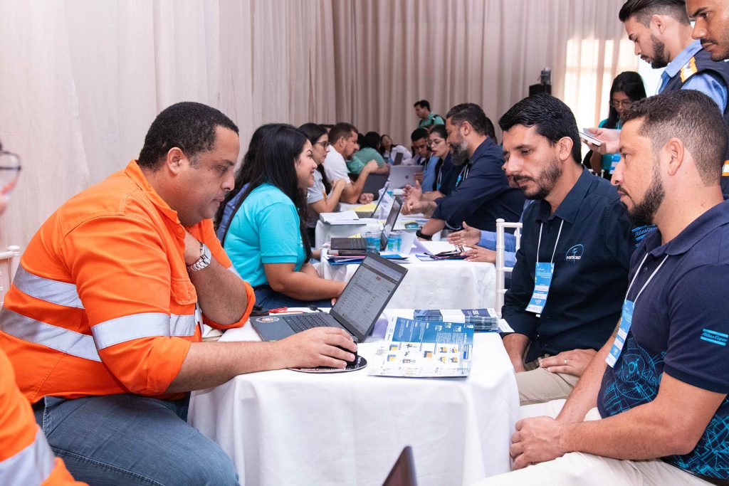 Café com Negócios da ACIP Reúne Mais de 75 Empresas e Fortalece Parcerias no Setor Industrial
